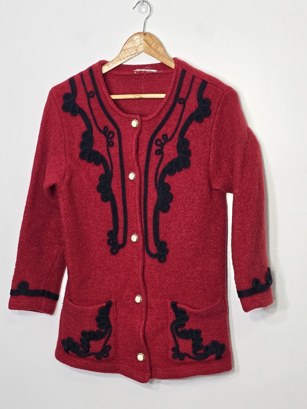 Vintage Coquette Red 100% Wool Black Decals Retro Gold Buttons Pockets Cardigan